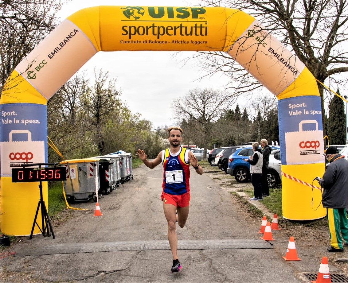 LUIS MATTEO RICCIARDI VINCITORE MARATONINA COLLI BOLOGNESI