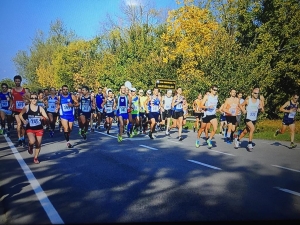 Azeddine Majdoubi e  Fiorenza Pierli dominatori al diecimila di Castenaso ***  Ultima domenica di ottobre con la &quot;Ghost Run&quot;, Maratonina di Calderara e &quot;Du pas par Caldarera&quot;