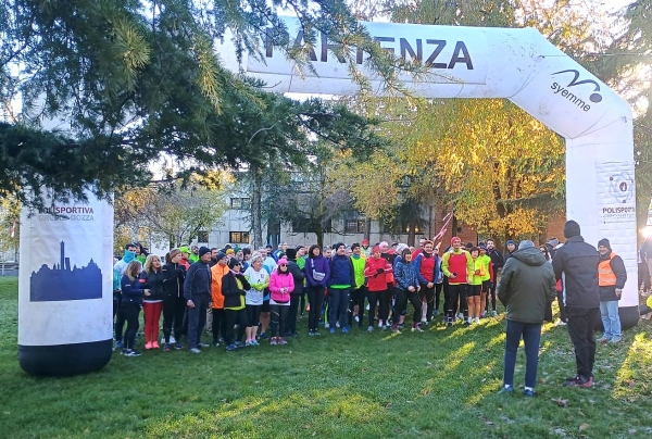 A San Lazzaro di Savena 671 cuori in corsa per sostenere la ricerca sul cancro al pancreas.