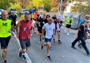 &quot;Du pas par Pianor&quot; in compagnia e ristoro con maionese di castagne. Oltre 1.400 i partecipanti della &quot;Trotterellata&quot; di Sala Bolognese.