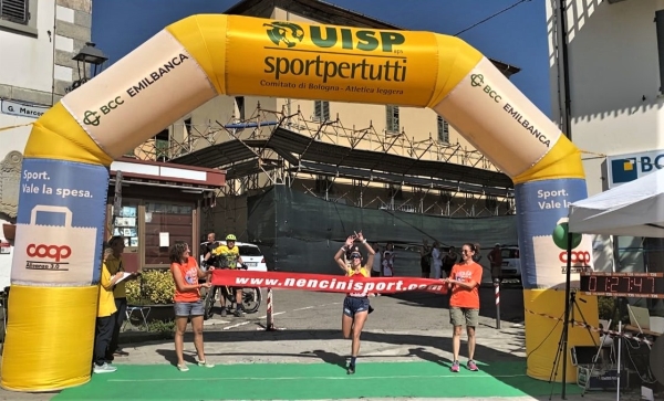 In Val Carlina vittoria di Federico Scabini e Cristina Mariani. Ultimi appuntamenti del mese di agosto : venerdì 25 &quot;Corri con l&#039;Unità tra i colli bolognesi &quot;, domenica 27 &quot;Camminata degli Alpini &quot;