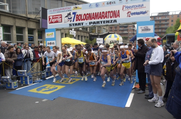 Luigi Giagnorio, uomo immagine del Comitato podistico bolognese e fondatore della società sportiva Gnarro Jet Mattei, primo organizzatore della Maratona a Bologna.